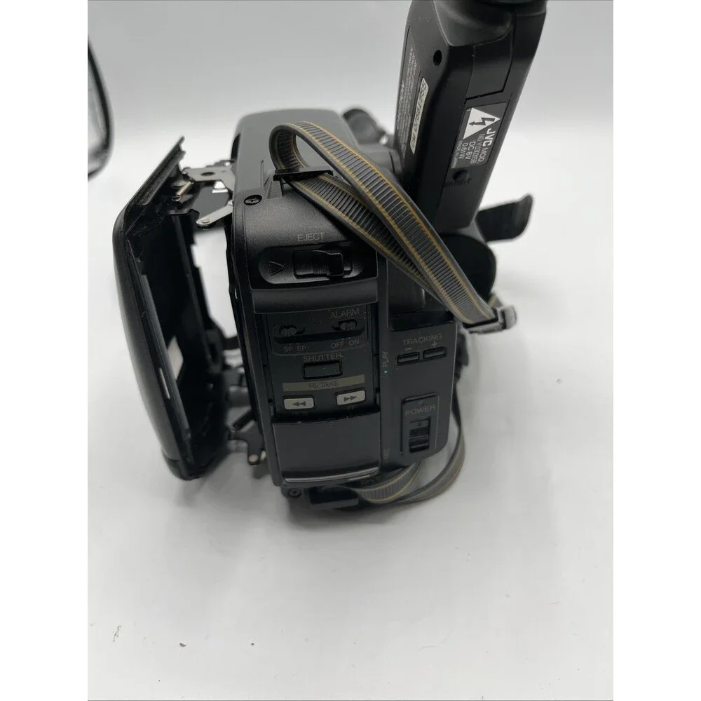JVC Compact VHS GR-15 Camcorder FOR PARTS ONLY